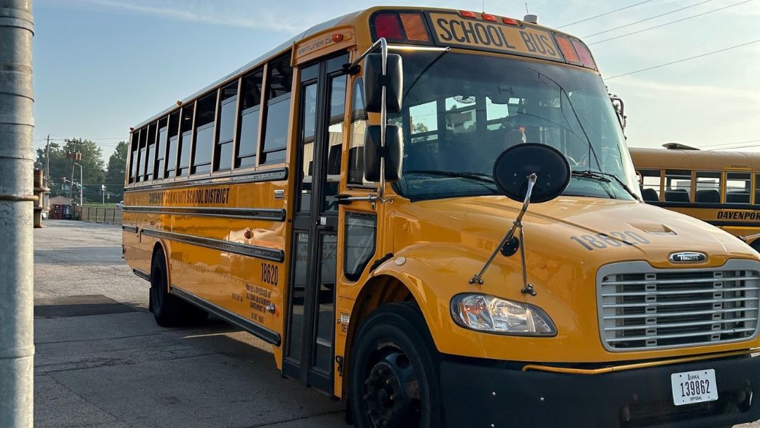 Corporate Bus Charter Options in Chicago