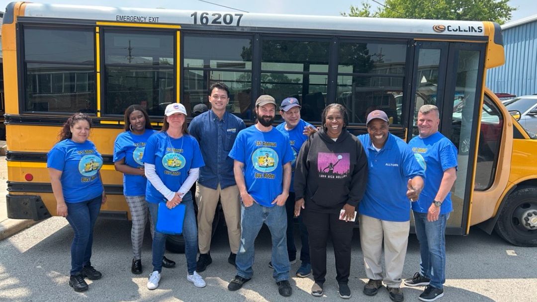 Corporate Charter Bus Rentals in Chicago